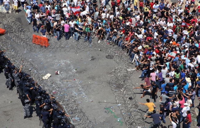 Lübnan'da "çöp krizi" büyüyor 20