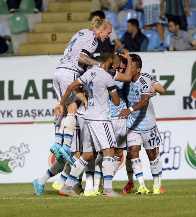 Fenerbahçe 1 puana razı oldu 10