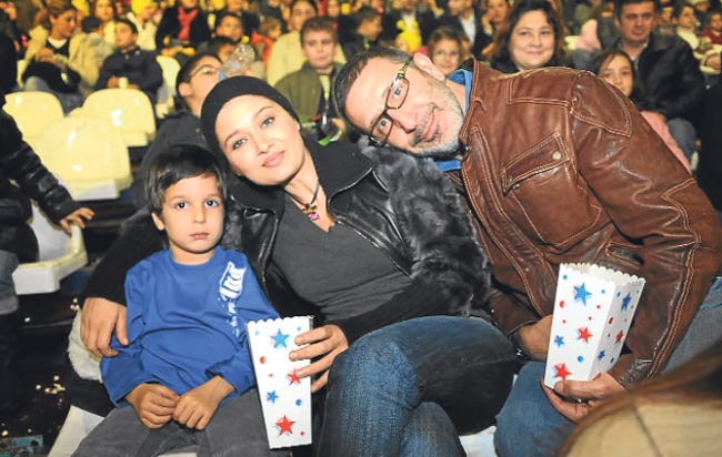 Dizi setinde başlayan aşklar 7