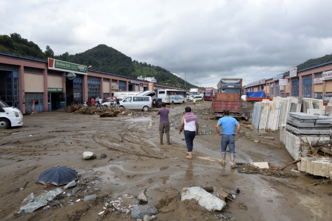Sel felaketinin ardından Artvin'de son durum... 12