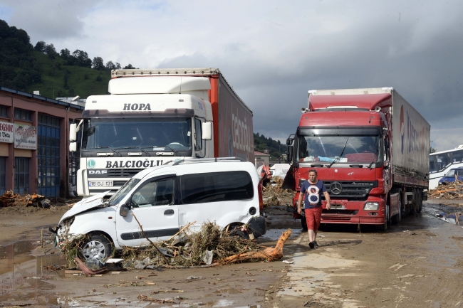 Sel felaketinin ardından Artvin'de son durum... 18