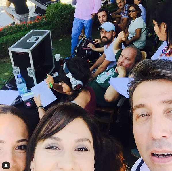 Instagram'da ünlüler: Sevgililerden set ziyareti 13