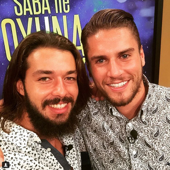 Instagram'da ünlüler: Sevgililerden set ziyareti 15