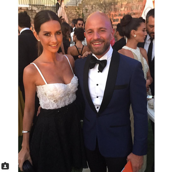 Instagram'da ünlüler: Sevgililerden set ziyareti 4