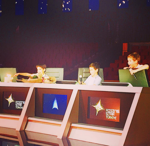 Instagram’da ünlüler: Gizem Karaca yeni aşkıyla elele 7