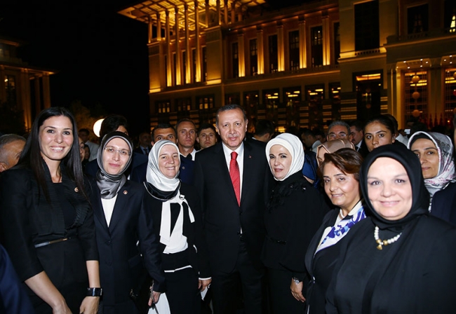 Beştepe'ye ünlü akını 9