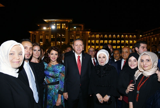 Beştepe'ye ünlü akını 29