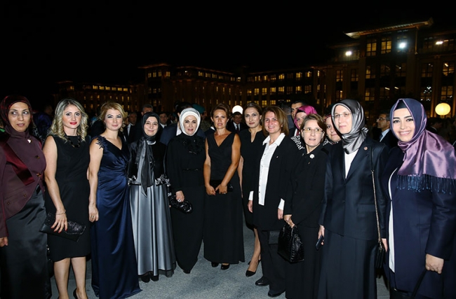 Beştepe'ye ünlü akını 33