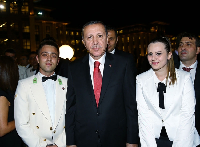 Beştepe'ye ünlü akını 39