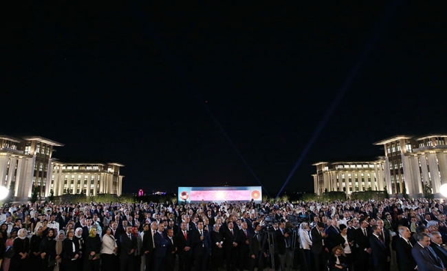 Beştepe'ye ünlü akını 51