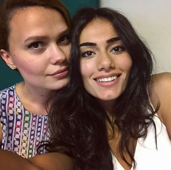 Instagram'da ünlüler: Harun Tan’dan yoga şov 5