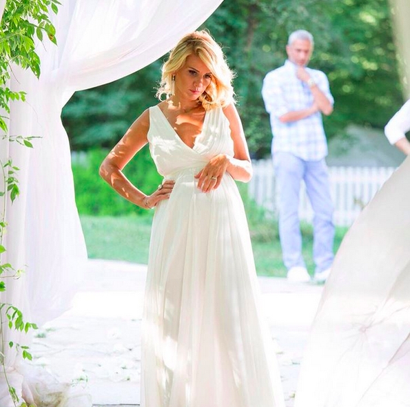 Esra Erol ve Zuhal Topal'ın rekabeti kızıştı 14