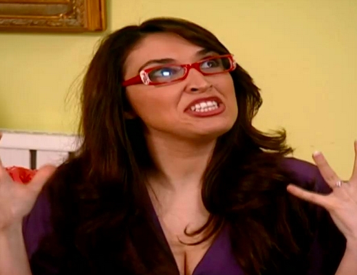 Esra Erol ve Zuhal Topal'ın rekabeti kızıştı 19