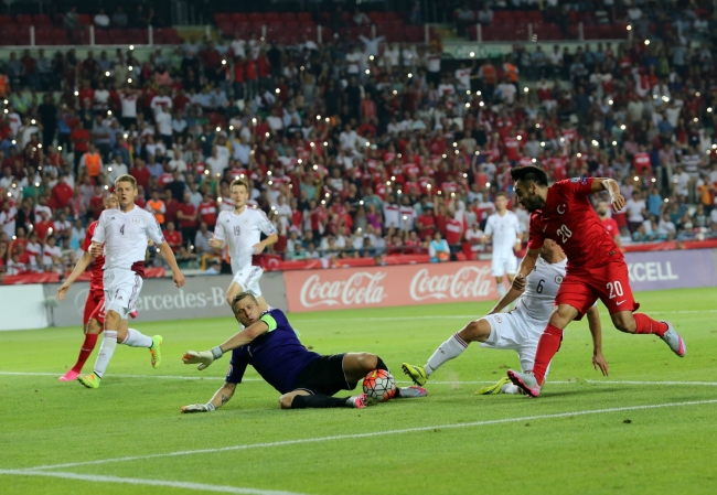 Konya'da muhteşem geceye yakışmayan sonuç 40