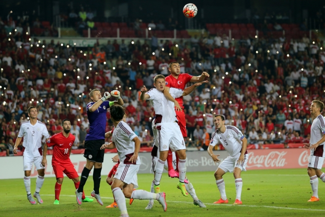 Konya'da muhteşem geceye yakışmayan sonuç 43