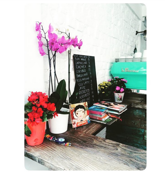 Instagram'da ünlüler: Berna Laçin'in kızı Ada büyüdü 19