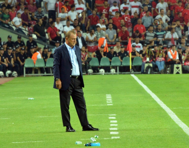 Milliler 'Potakal' sıktı 7