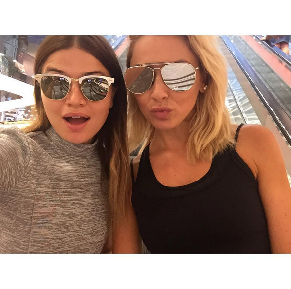 Instagram'da ünlüler: Son tatiller ve temenniler 16