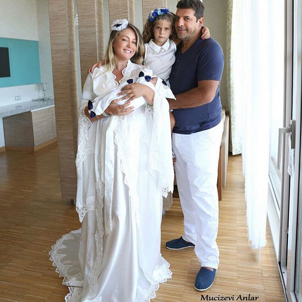 Instagram'da ünlüler: Son tatiller ve temenniler 4