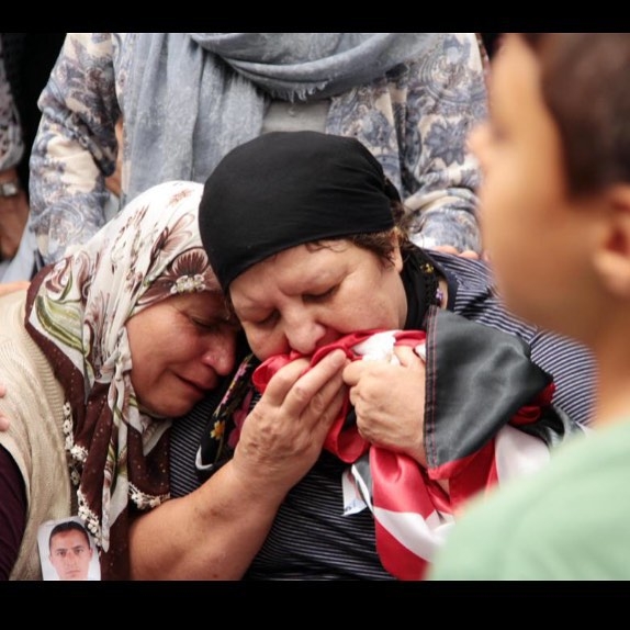 Instagram'da ünlüler: Yastayız 10