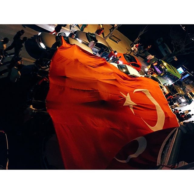 Instagram'da ünlüler: Yastayız 12