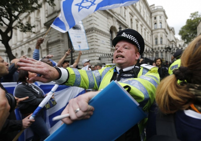 Binyamin Netanyahu Londra'yı karıştırdı 8