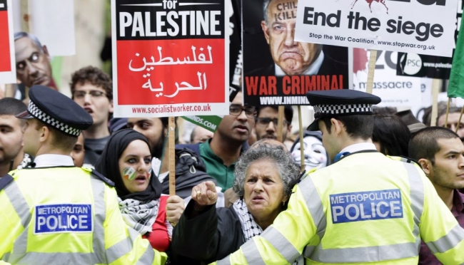 Binyamin Netanyahu Londra'yı karıştırdı 11