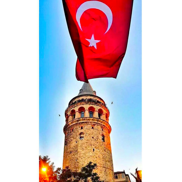 Instagram'da ünlüler: Özge Uzun ve oğlu yeniden başlıyor 14