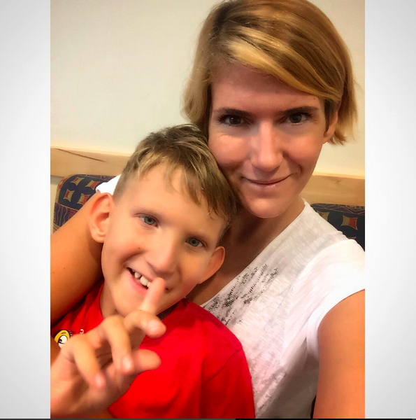 Instagram'da ünlüler: Özge Uzun ve oğlu yeniden başlıyor 15