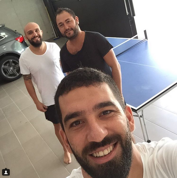 Instagram'da ünlüler: Aslıhan Doğan İspanya'da misafir ağırlıyor 2