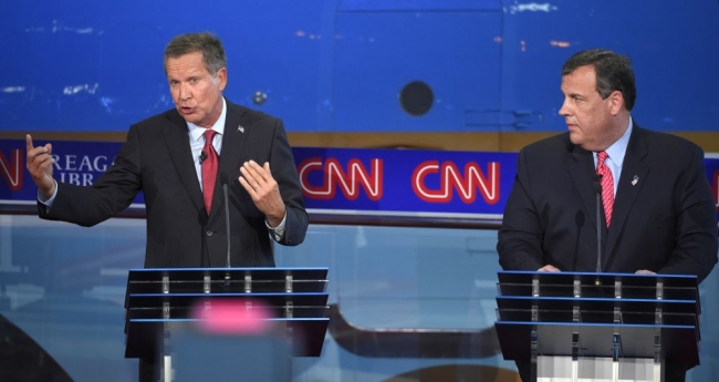 ABD Başkan adayları açık oturumda tartıştı 16