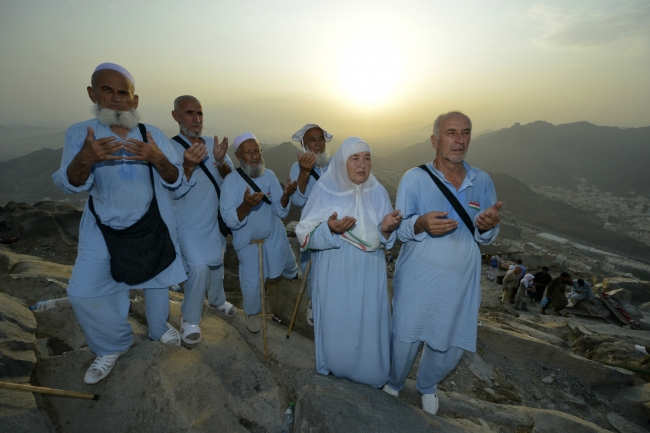 Renkler ve diller farklı kalpler aynı 1