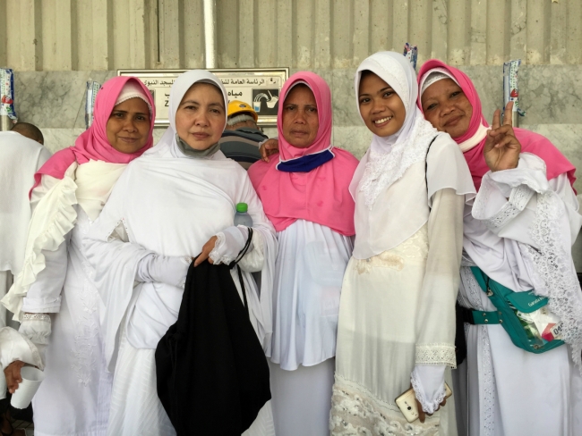 Renkler ve diller farklı kalpler aynı 3