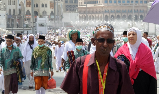 Renkler ve diller farklı kalpler aynı 9