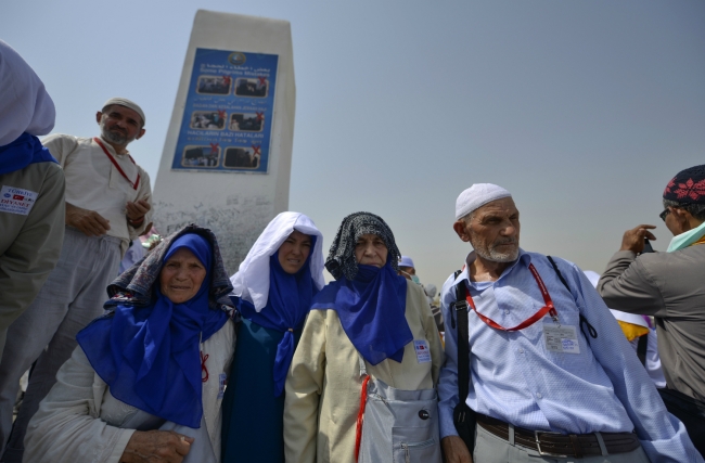 Renkler ve diller farklı kalpler aynı 11