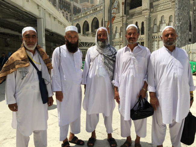 Renkler ve diller farklı kalpler aynı 26