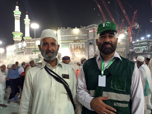 Renkler ve diller farklı kalpler aynı 31