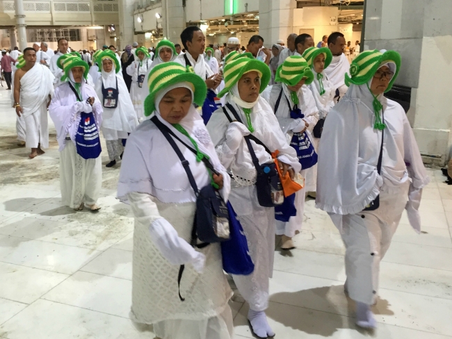 Renkler ve diller farklı kalpler aynı 35