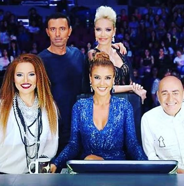 Instagram'da ünlüler: Petek Dinçöz anne oldu 13