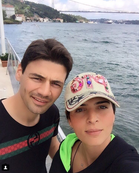 Instagram'da ünlüler: Petek Dinçöz anne oldu 16