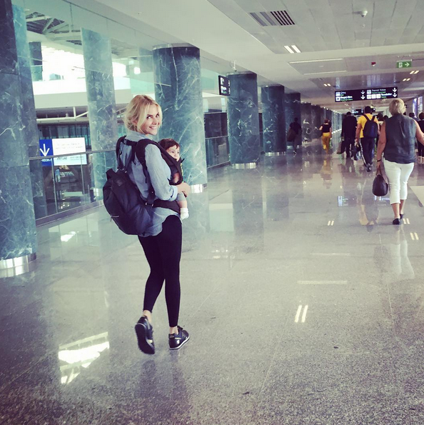 Instagram'da ünlüler: Kardeşiyle kamera karşısına geçti 8