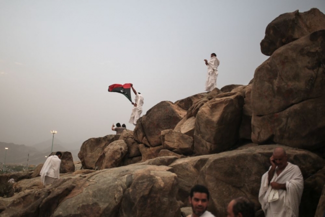 Hacı adayları Arafat'ta 3