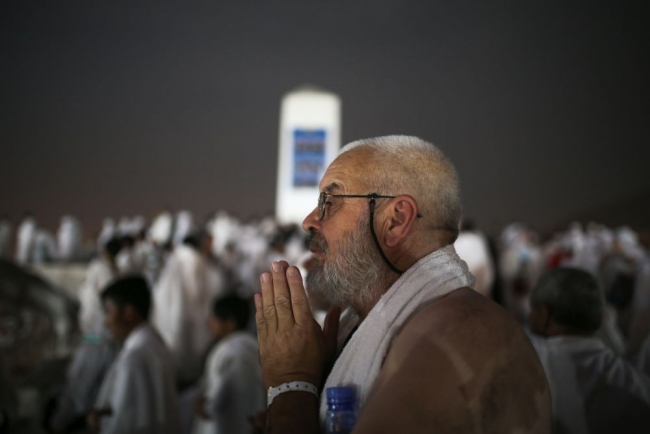 Hacı adayları Arafat'ta 14