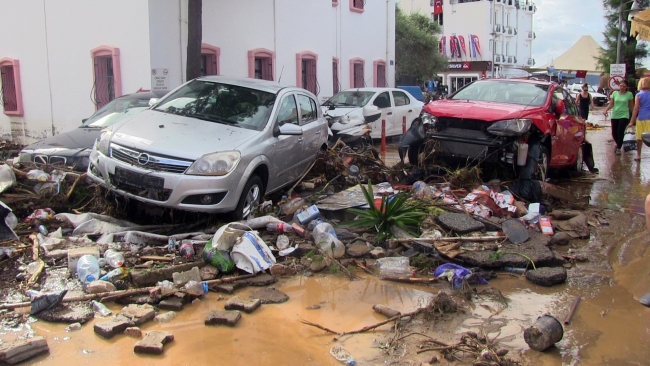 Bodrum'u sel vurdu! 27