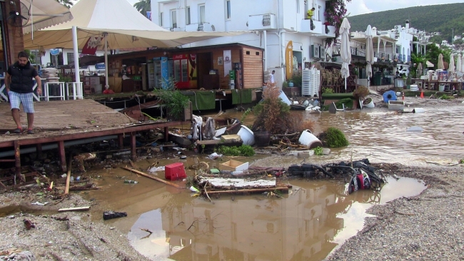 Bodrum'u sel vurdu! 26