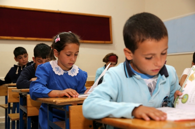 Okullar açıldı, öğrenciler ve öğretmenler heyecanlı 6