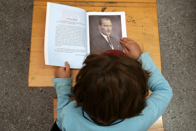 Okullar açıldı, öğrenciler ve öğretmenler heyecanlı 10