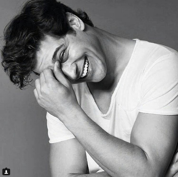 Instagram'da ünlüler: Dizi için kılıktan kılığa giriyor 11