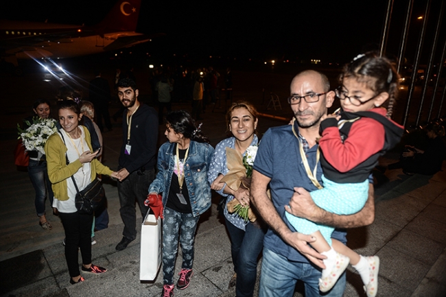 Türk işçileri bakanlar getirdi 14