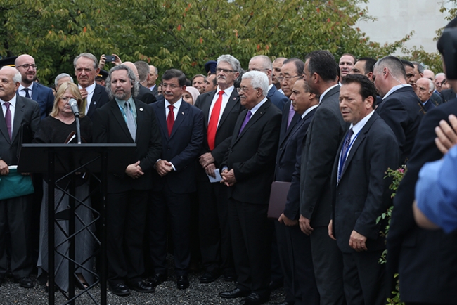 O bayrak göndere çekilecek dedi çekildi! 15